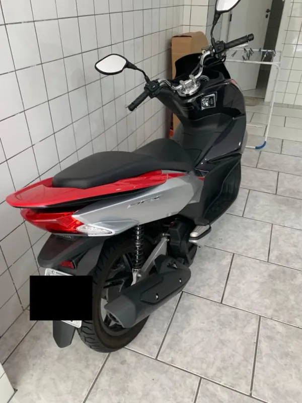 PCX - Foto #6 do anúncio à venda de Carro clássico