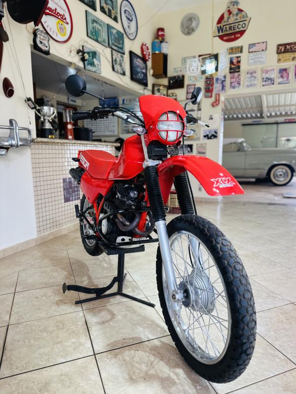 XLX 250R - Foto #14 do anúncio à venda de Carro clássico