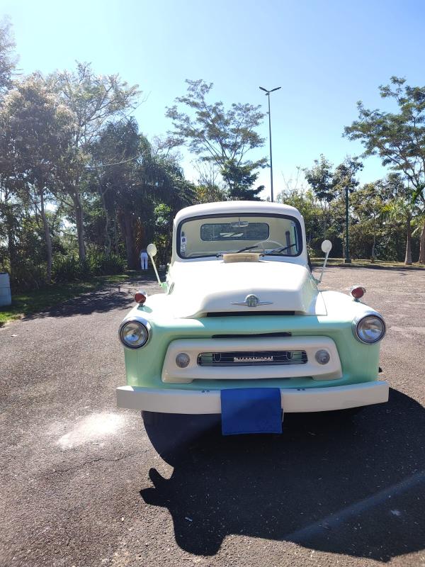 S100 - Foto #8 do anúncio à venda de Carro clássico
