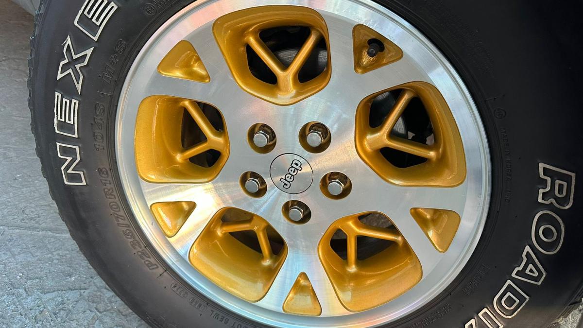Grand Cherokee - Foto #16 do anúncio à venda de Carro clássico