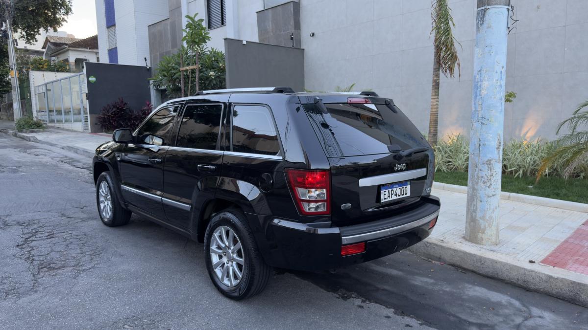 Grand Cherokee - Foto #12 do anúncio à venda de Carro clássico