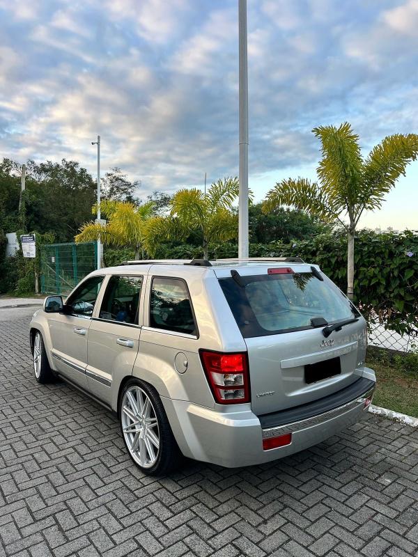 Grand Cherokee - Foto #2 do anúncio à venda de Carro clássico