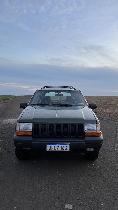 Grand Cherokee - Foto #12 do anúncio à venda de Carro clássico