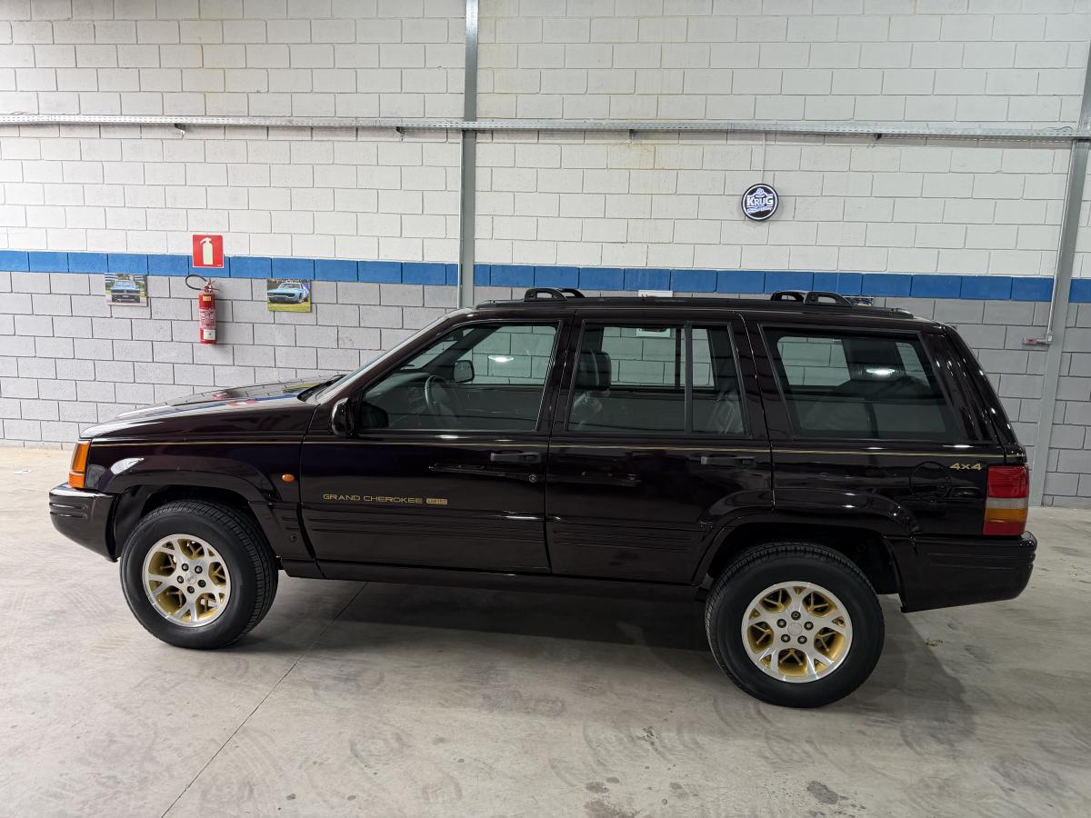 Grand Cherokee - Foto #5 do anúncio à venda de Carro clássico