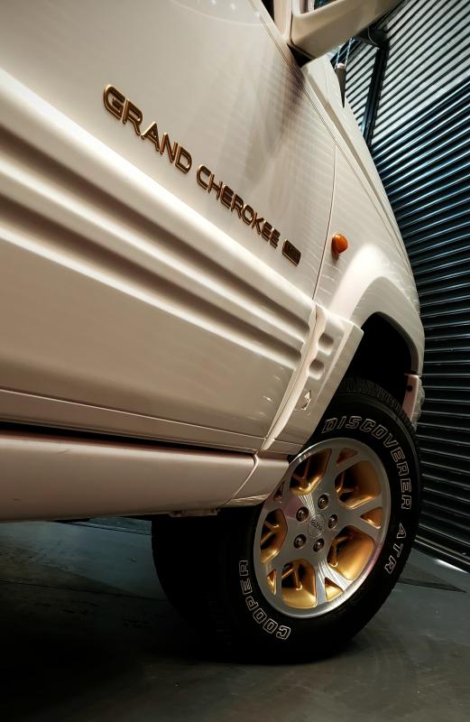 Grand Cherokee - Foto #8 do anúncio à venda de Carro clássico