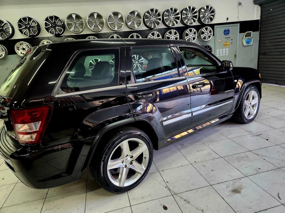 Grand Cherokee - Foto #10 do anúncio à venda de Carro clássico