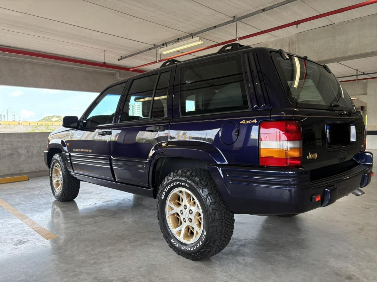 Grand Cherokee - Foto #11 do anúncio à venda de Carro clássico
