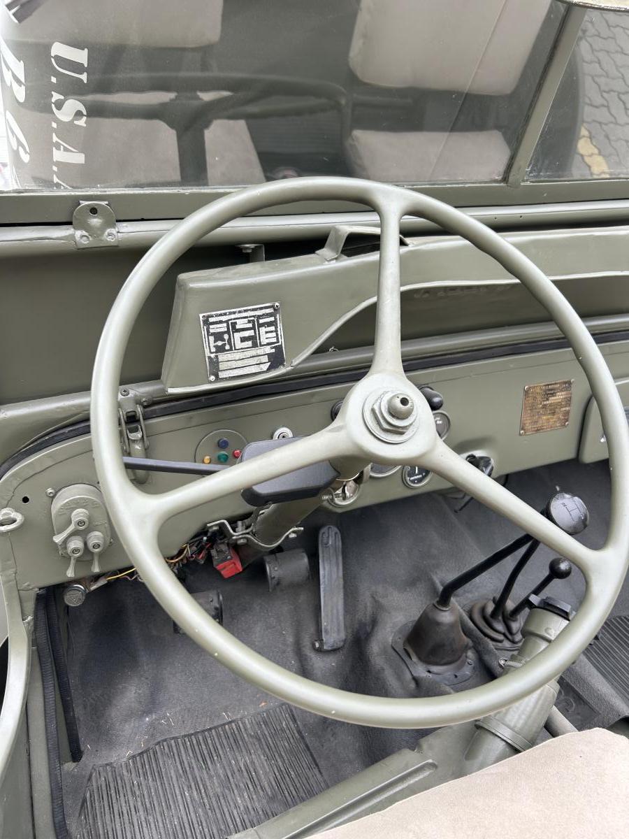 Overland - Foto #7 do anúncio à venda de Carro clássico