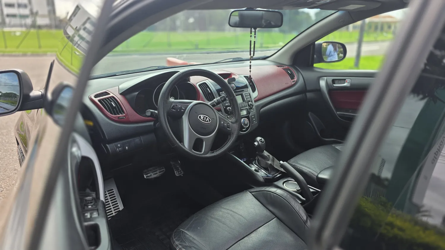 avv-kia-motors-cerato-venda-3f69e07-imagem-010