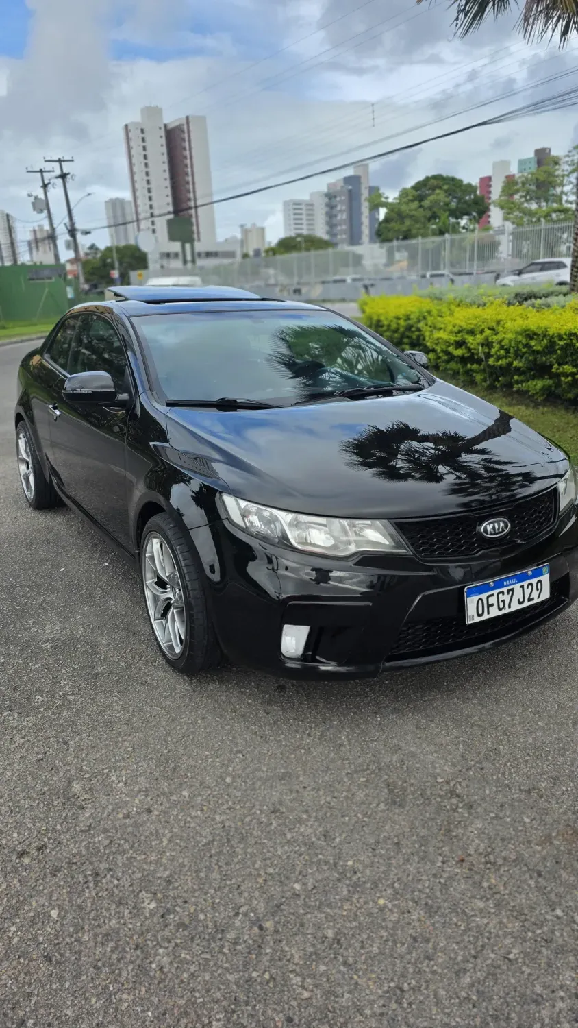avv-kia-motors-cerato-venda-3f69e07-imagem-016