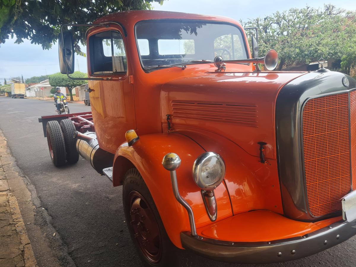 L312 - Foto #10 do anúncio à venda de Carro clássico