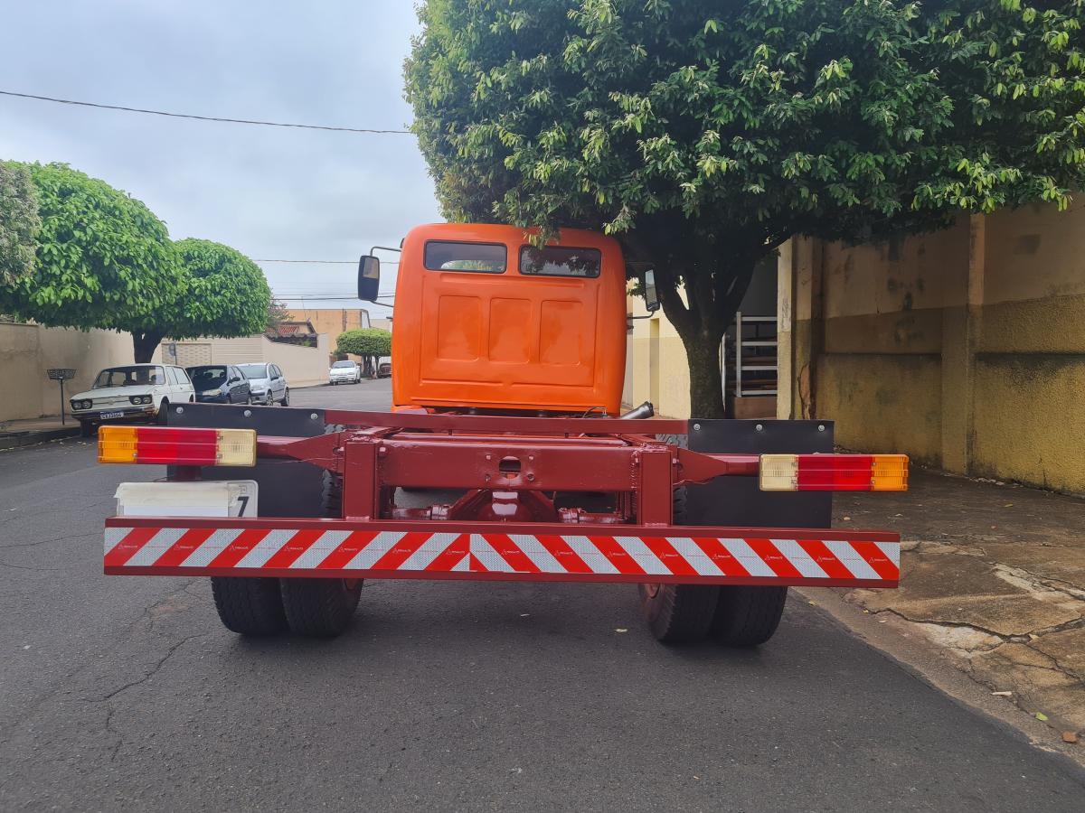 L312 - Foto #12 do anúncio à venda de Carro clássico