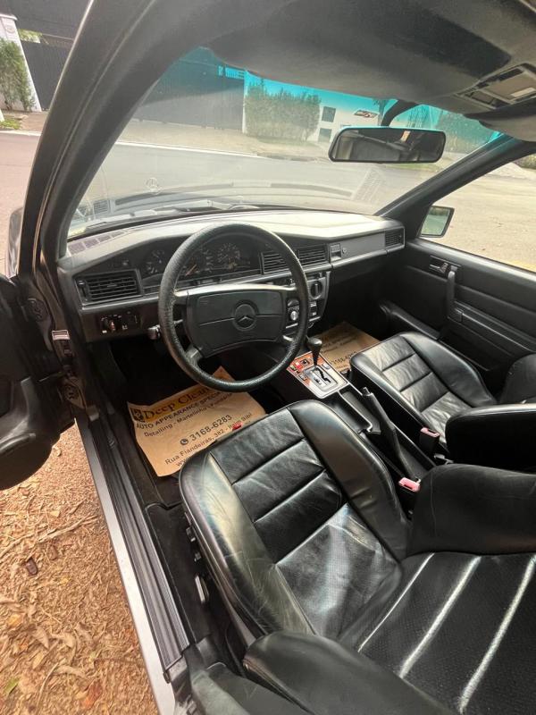 190E - Foto #7 do anúncio à venda de Carro clássico
