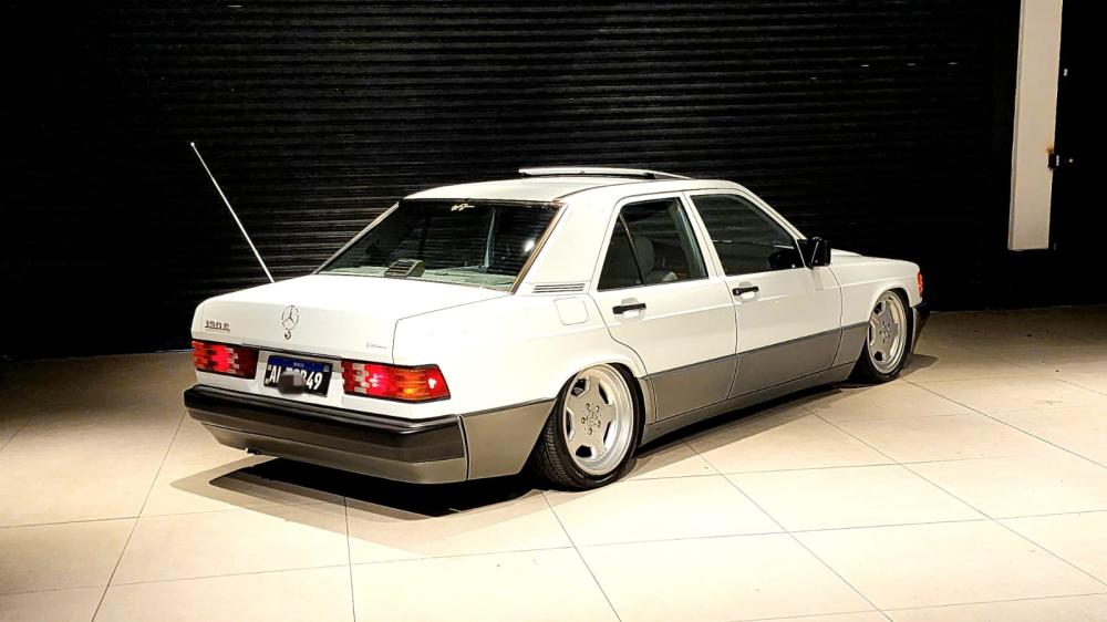 190E - Foto #18 do anúncio à venda de Carro clássico