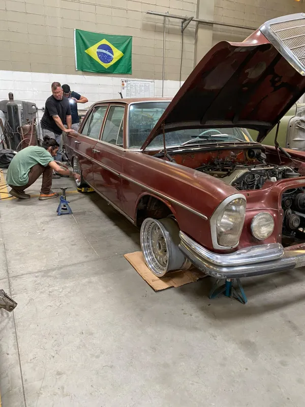 avv-mercedes-benz-250s-v8-swap-venda-xpaj59n-imagem-004