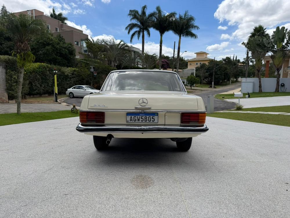 250 - Foto #7 do anúncio à venda de Carro clássico