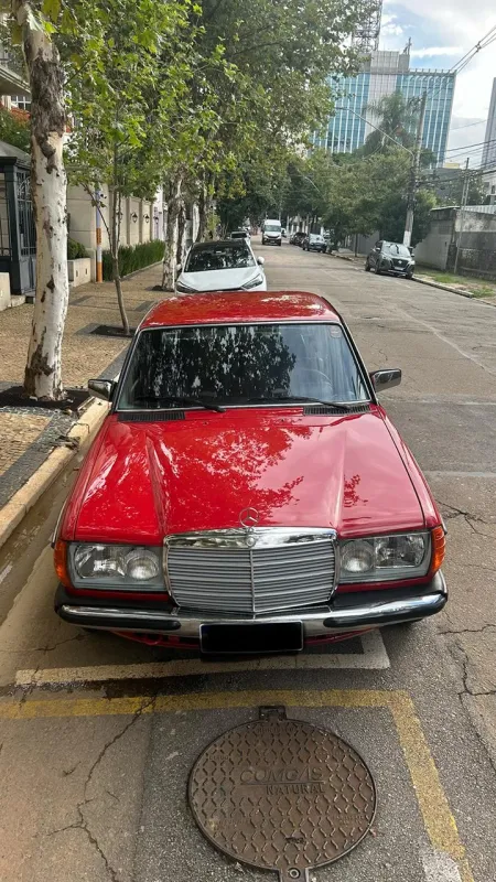 250 - Foto #2 do anúncio à venda de Carro clássico