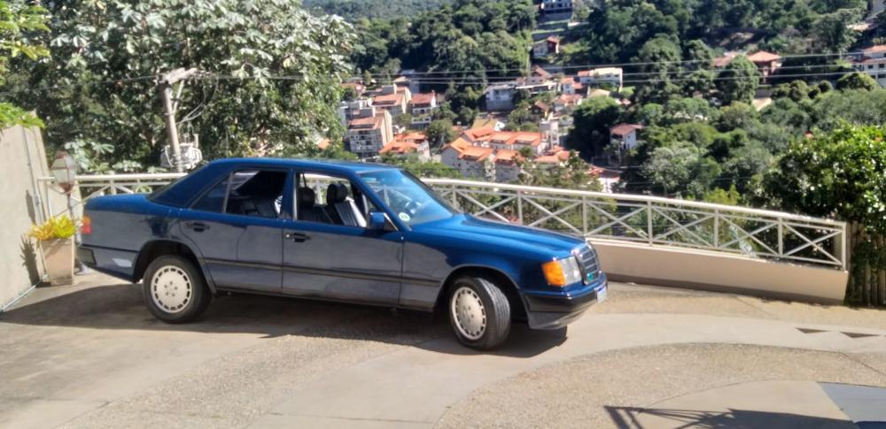 300E - Foto #7 do anúncio à venda de Carro clássico