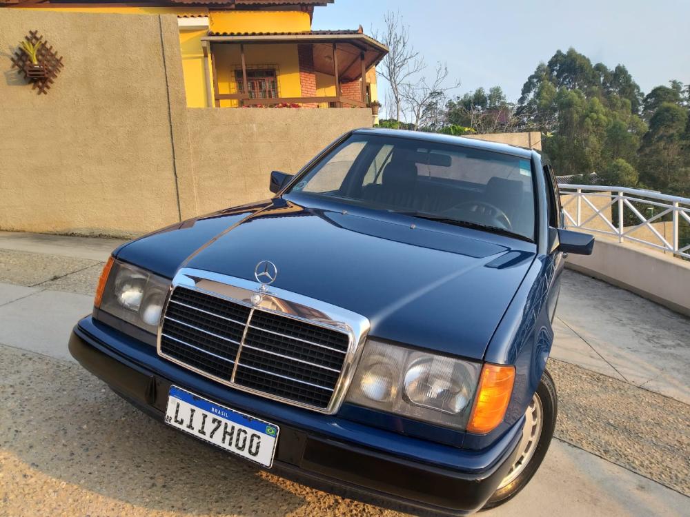 300E - Foto #17 do anúncio à venda de Carro clássico