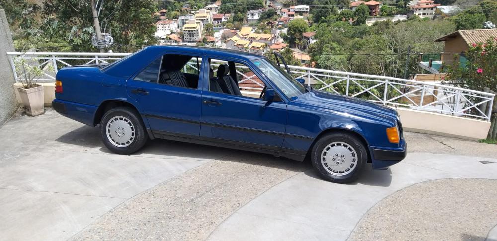 300E - Foto #18 do anúncio à venda de Carro clássico