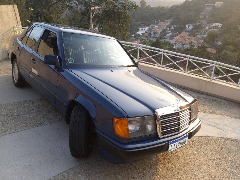 300E - Foto #27 do anúncio à venda de Carro clássico