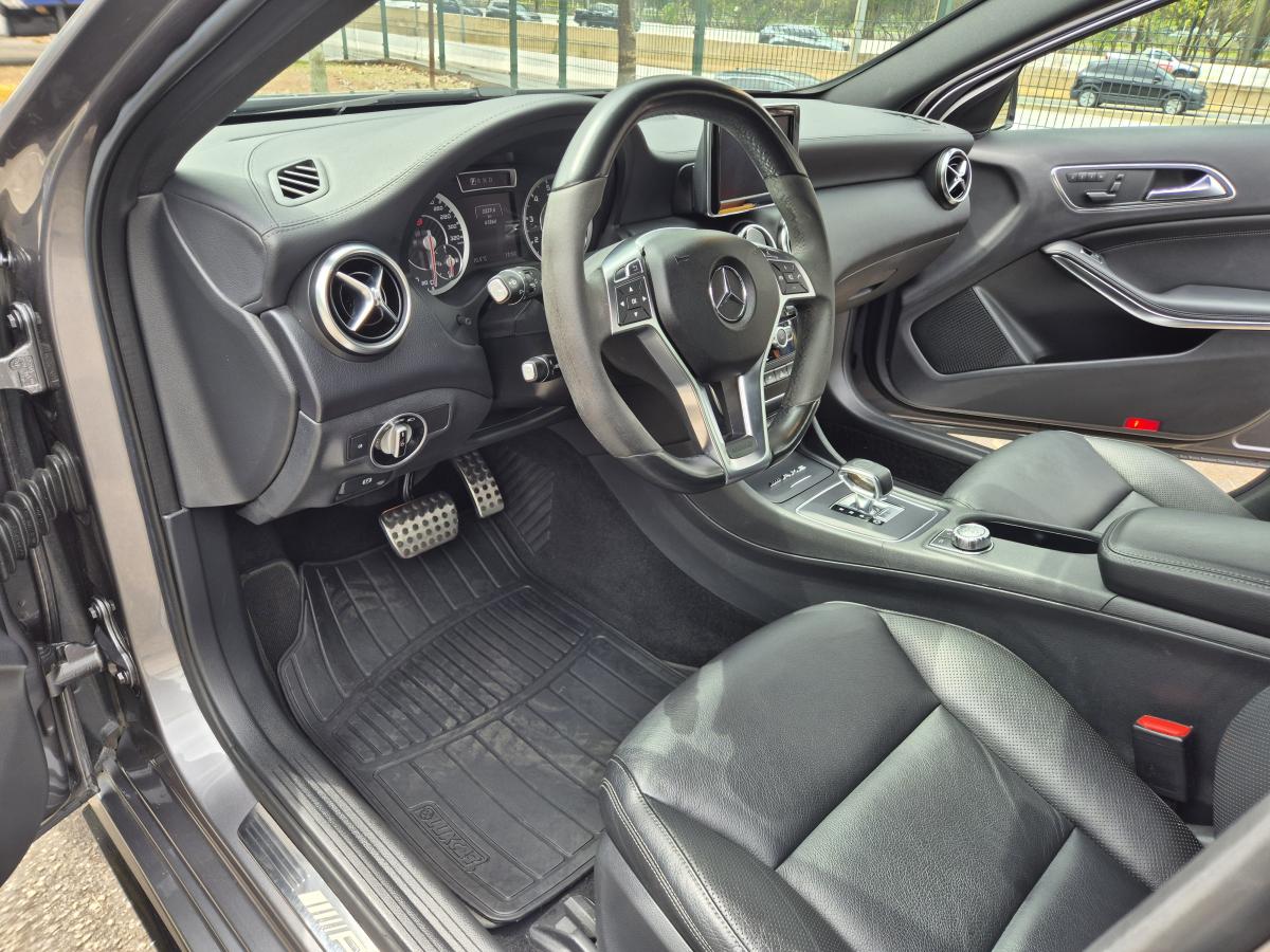 A45 AMG - Foto #6 do anúncio à venda de Carro clássico