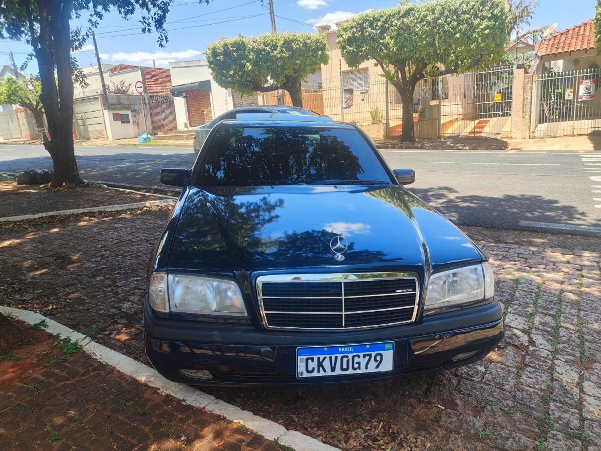C180 - Foto #10 do anúncio à venda de Carro clássico