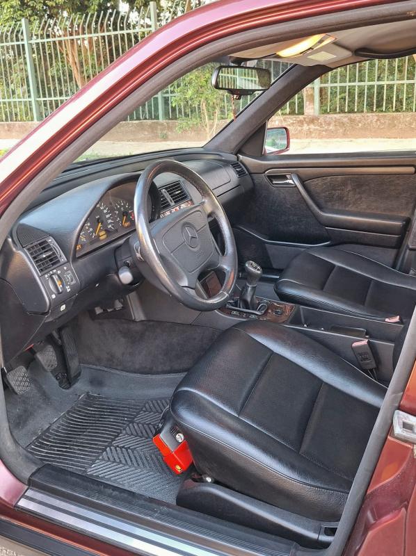 C180 - Foto #14 do anúncio à venda de Carro clássico