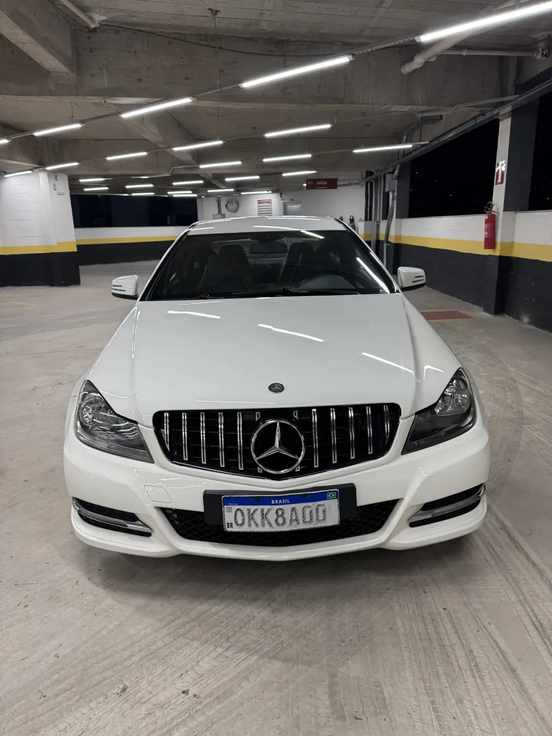avv-mercedes-benz-c180-venda-0f67445-imagem-002
