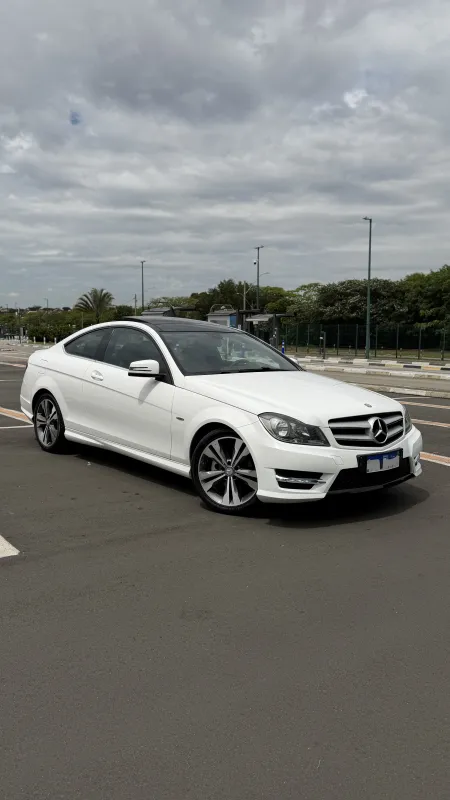 avv-mercedes-benz-c180-venda-57e9240-imagem-001