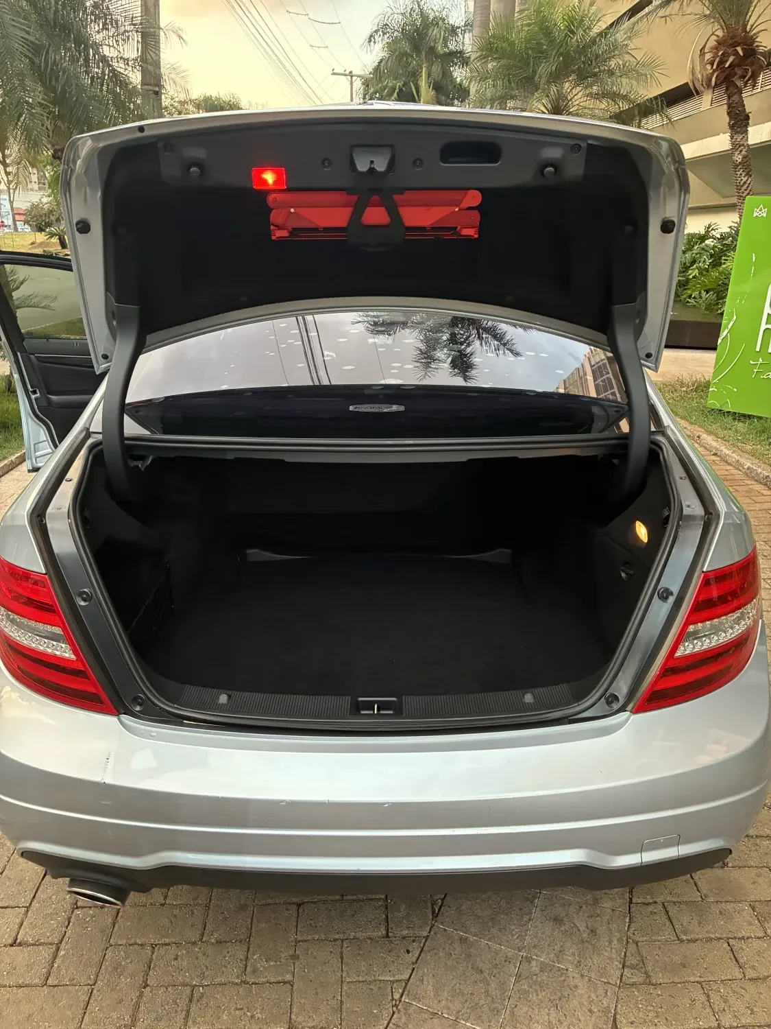 avv-mercedes-benz-c180-venda-92b411b-imagem-016
