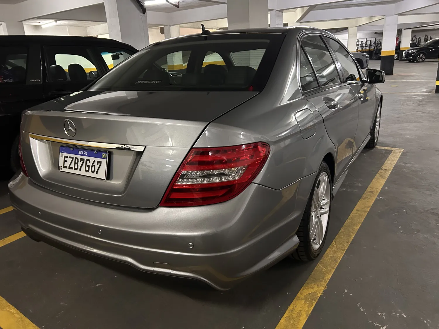 avv-mercedes-benz-c180-venda-d3e56ba-imagem-003
