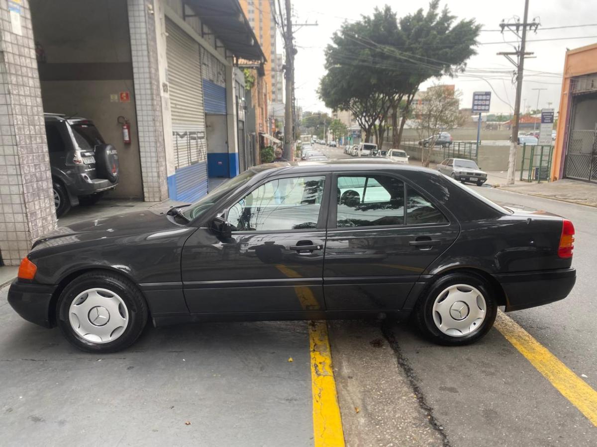 C180 - Foto #6 do anúncio à venda de Carro clássico