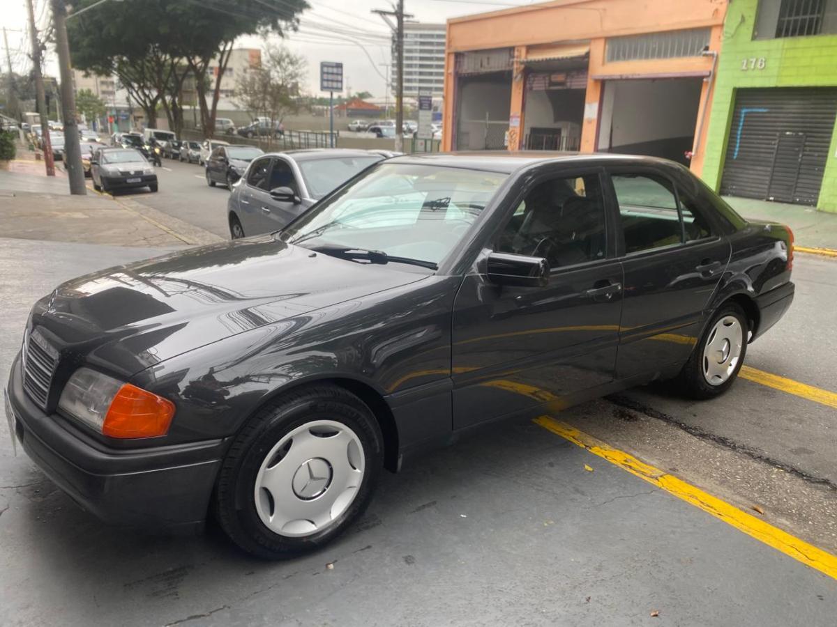 C180 - Foto #7 do anúncio à venda de Carro clássico