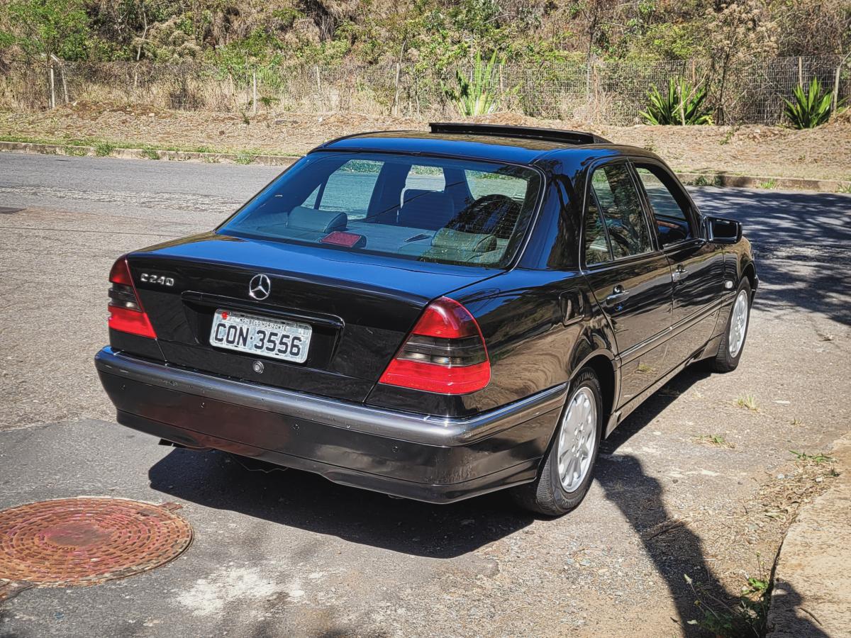 C240 - Foto #9 do anúncio à venda de Carro clássico