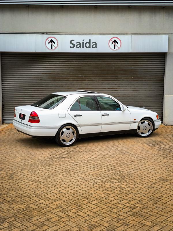 C280 - Foto #8 do anúncio à venda de Carro clássico