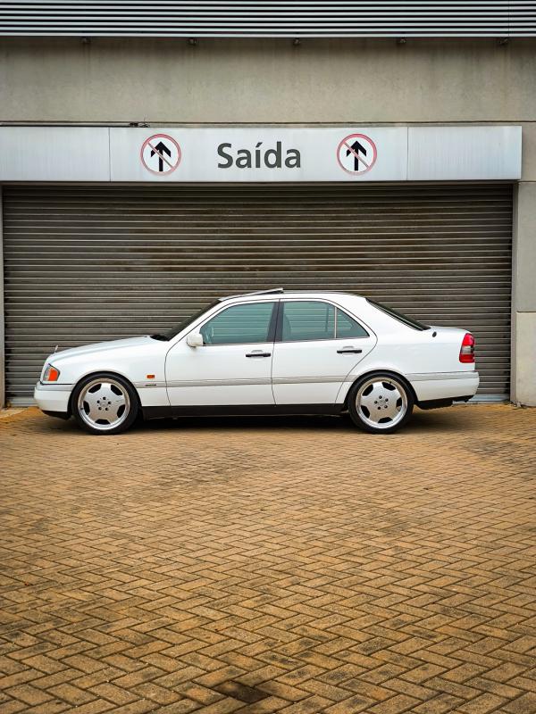 C280 - Foto #11 do anúncio à venda de Carro clássico