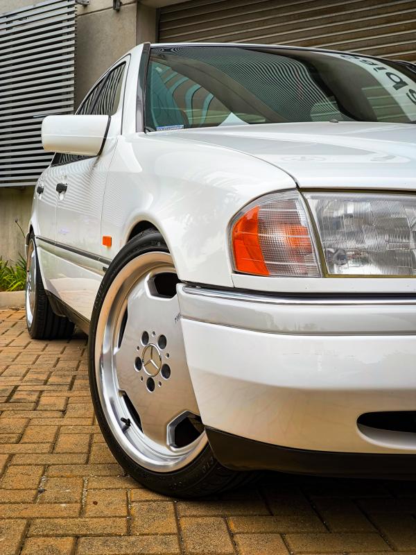 C280 - Foto #15 do anúncio à venda de Carro clássico