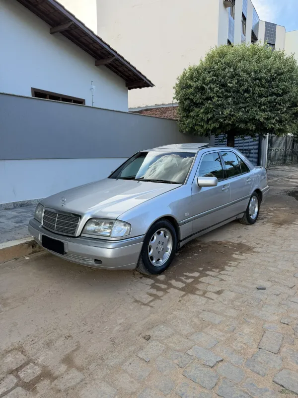 C280 - Foto #2 do anúncio à venda de Carro clássico