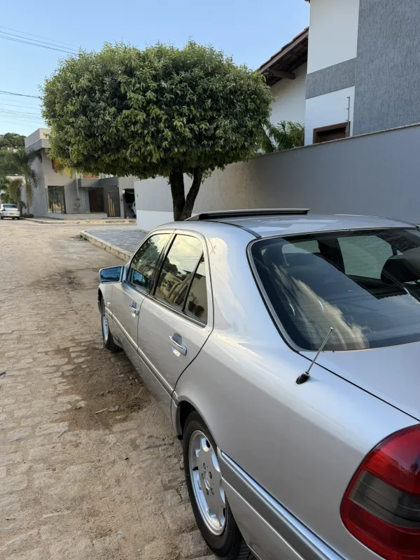 C280 - Foto #7 do anúncio à venda de Carro clássico