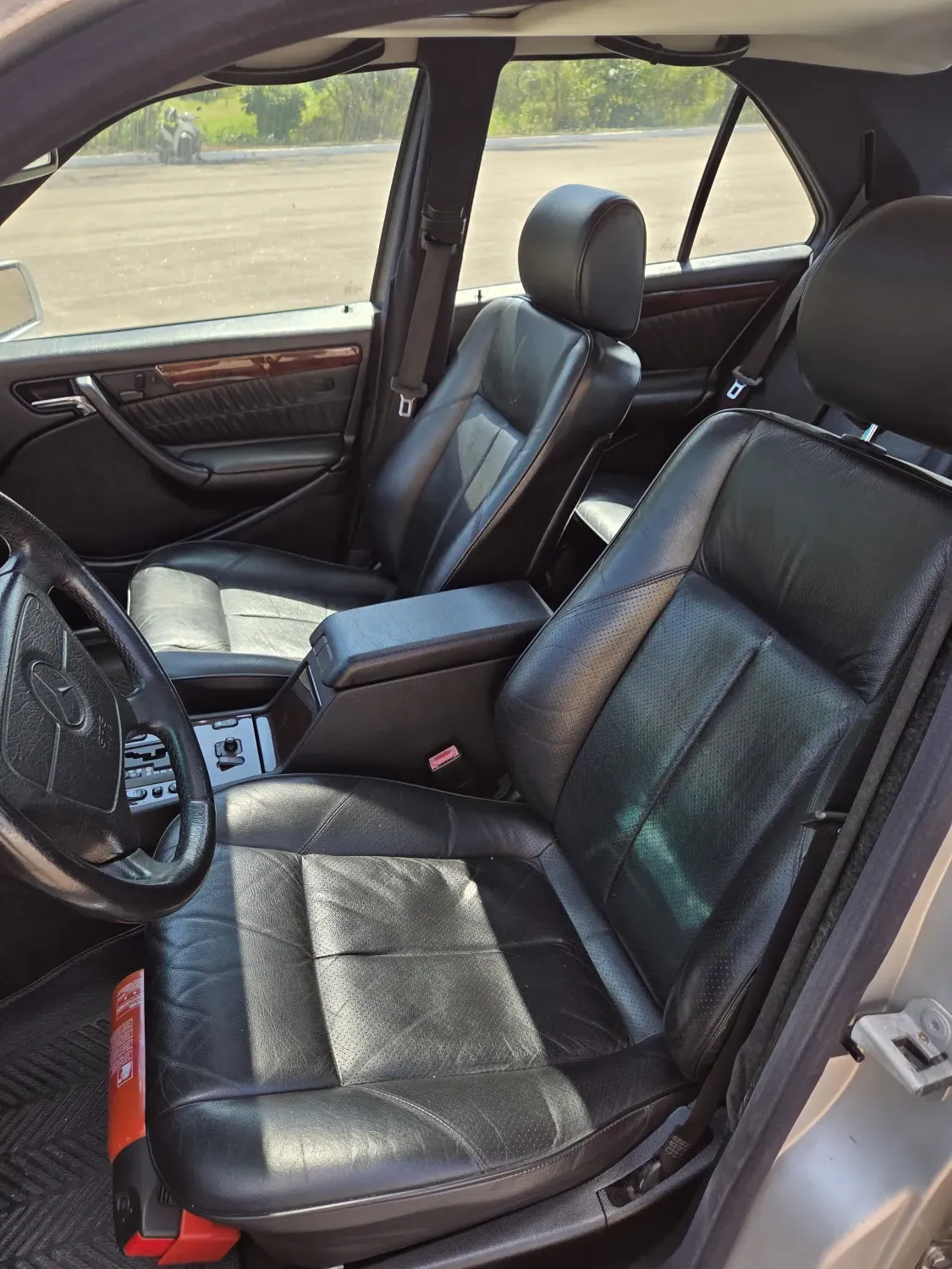 avv-mercedes-benz-c280-venda-fe78842-imagem-013