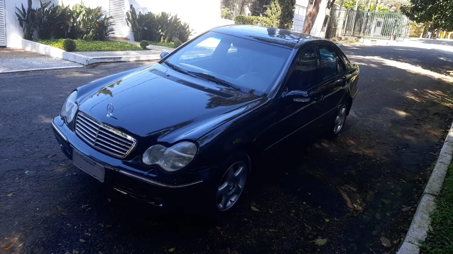 C320 - Foto #13 do anúncio à venda de Carro clássico