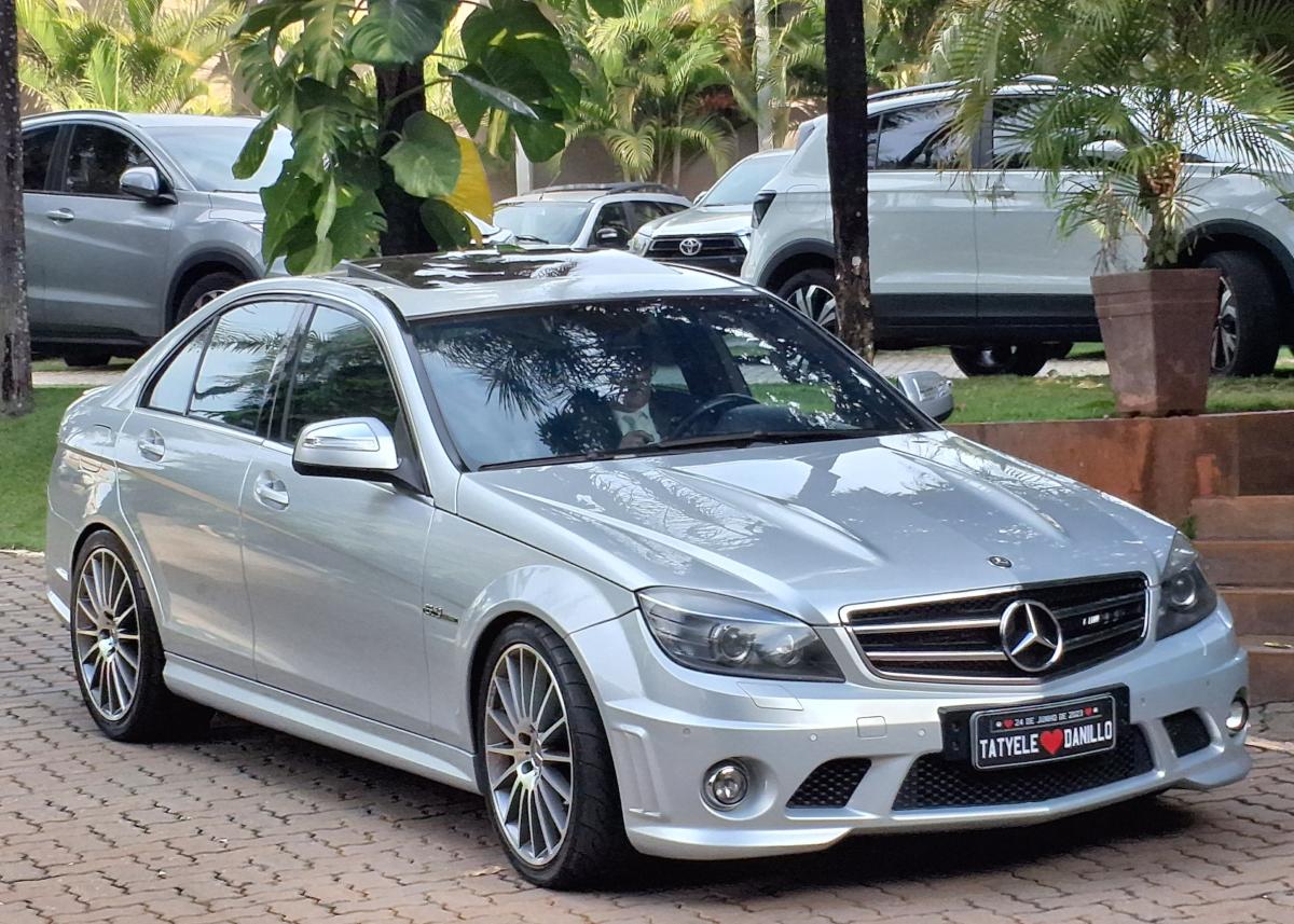 C63 AMG - Foto #3 do anúncio à venda de Carro clássico