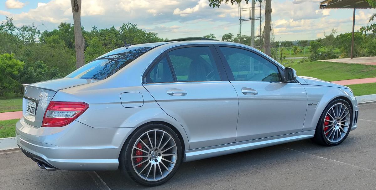 C63 AMG - Foto #8 do anúncio à venda de Carro clássico