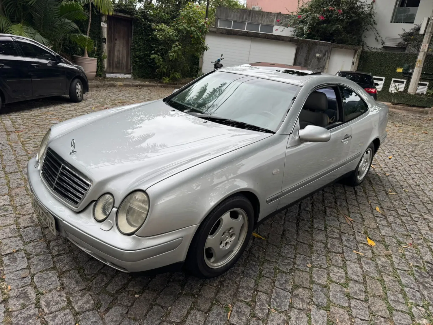 CLK - Foto #3 do anúncio à venda de Carro clássico