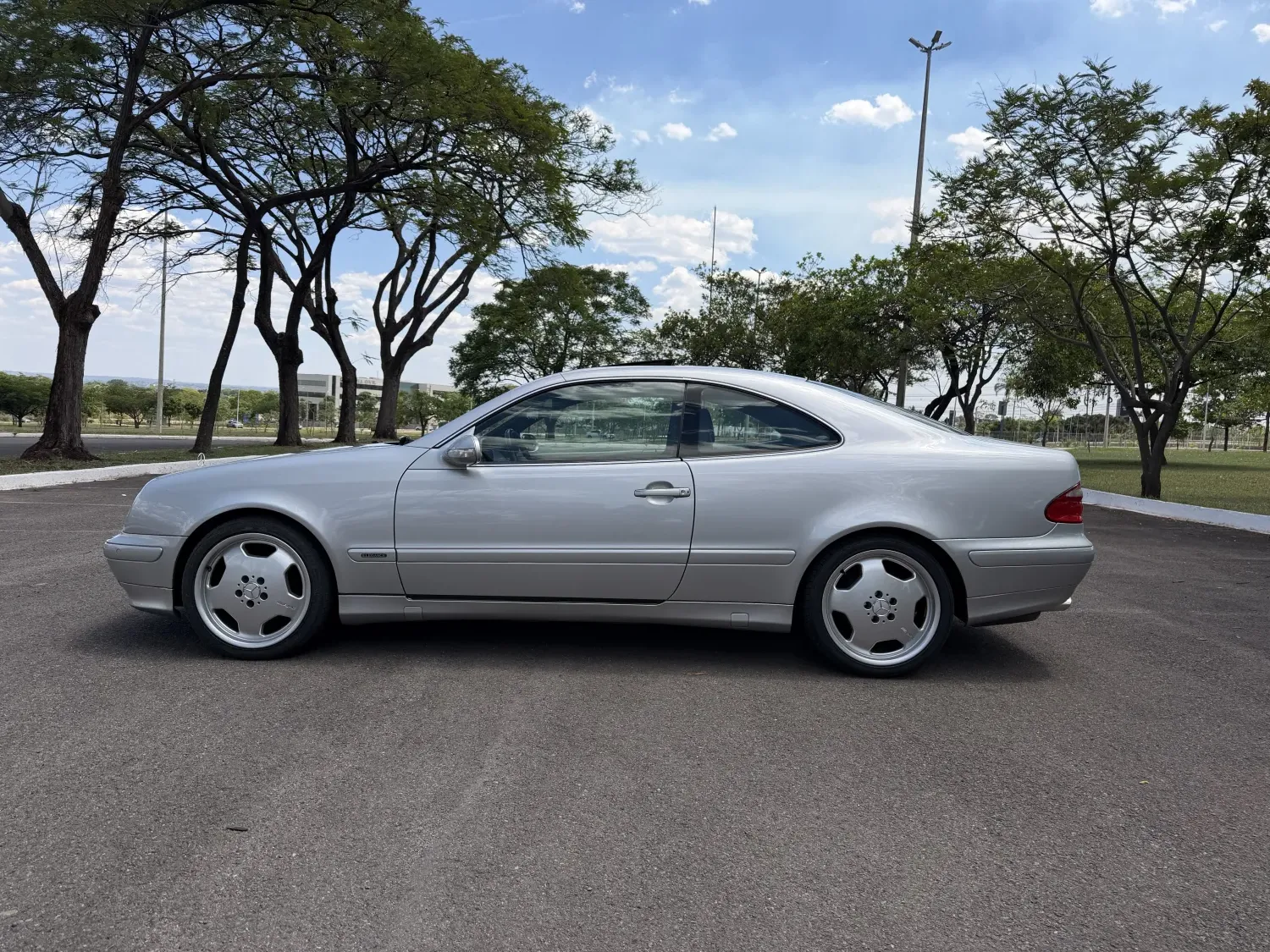 avv-mercedes-benz-clk-venda-d9ad721-imagem-001