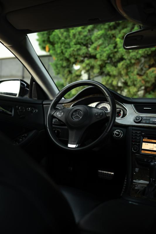 CLS 350 - Foto #19 do anúncio à venda de Carro clássico