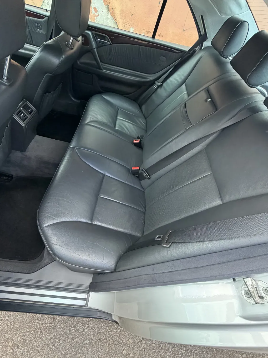 avv-mercedes-benz-e240-venda-fbd4906-imagem-005