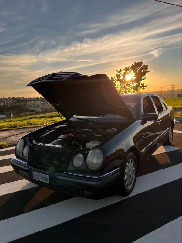 avv-mercedes-benz-e320-elegance-venda-z3e032s-imagem-007