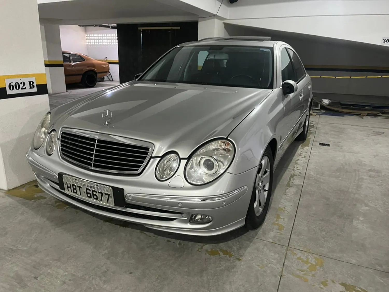 avv-mercedes-benz-e350-avangart-venda-zn9y2dd-imagem-014